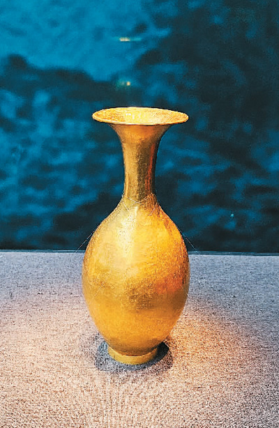 中國青海都蘭熱水墓群文物展出