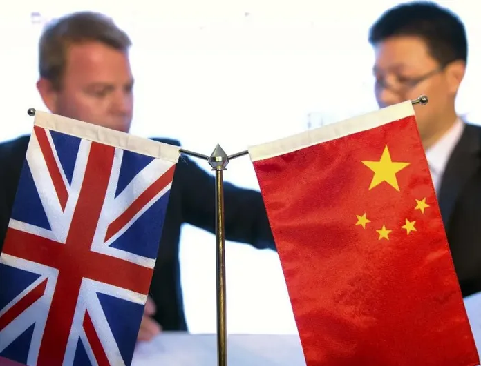中國與塞爾維亞簽訂自貿協議，英國第一時間發聲，想要重啟貿易對話