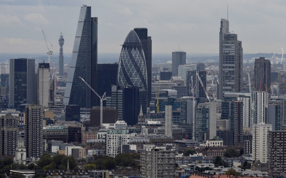 英國經濟雖加速增長，但紅海危機仍重創工廠