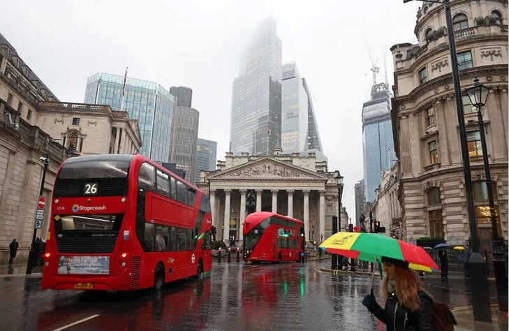 英國企業採購經理人指數（PMI）調查顯示英國經濟增長創9個月新高，但物價壓力增大