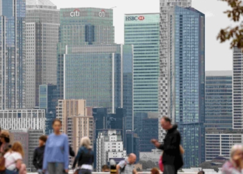 英國 8 月經濟增長 0.2