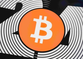比特幣首次突破 96000 美元，因對特朗普加密貨幣計畫持樂觀態度