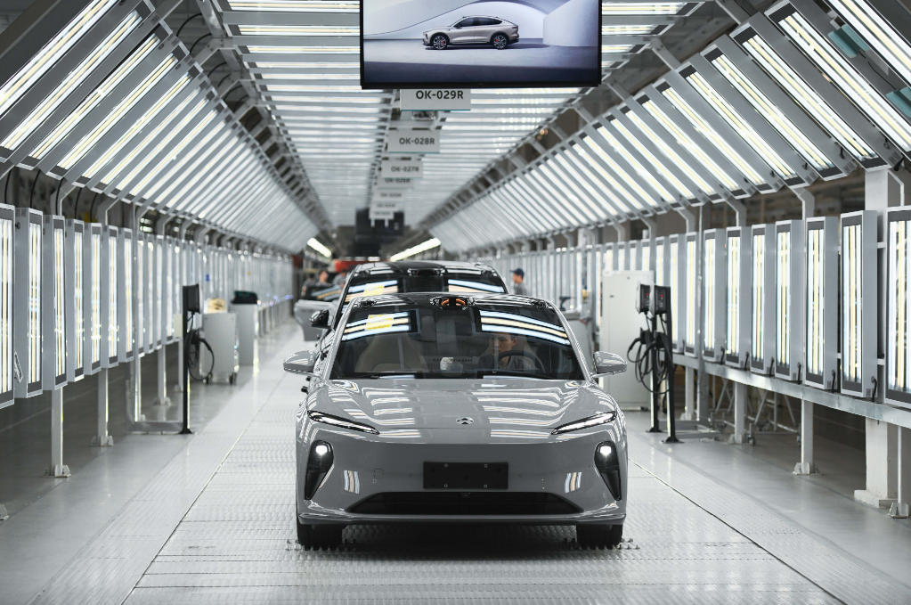 2025年中國新能源車銷量有望首超油車