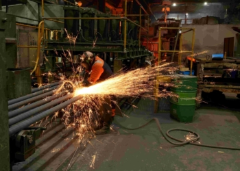 調查顯示：預算增加成本壓力，英國工廠惶恐不安