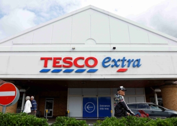 英國 Next、Tesco 和 Sainsbury’s 成為節日贏家，但行業放緩迫在眉睫