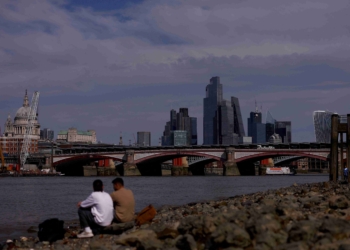 英國央行調查顯示：增稅後英國企業將提價並裁員