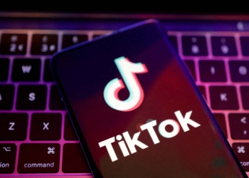 英國對TikTok和Reddit就兒童個人數據實踐展開了調查
