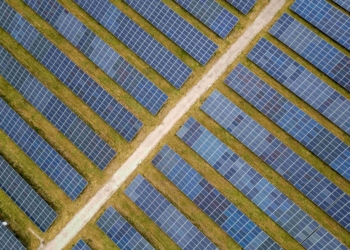 英國將投資2.6億美元為學校和醫院安裝太陽能電池板