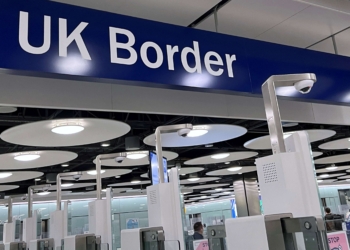 英國對歐洲人實施新的旅行許可要求