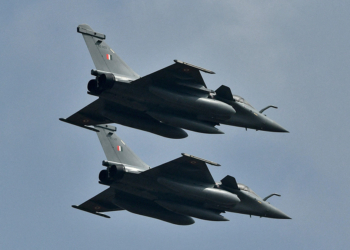 全球軍方研究印巴戰鬥機大戰