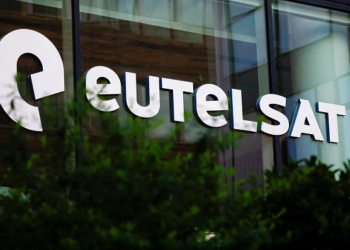 Eutelsat 收入保持穩定，Starlink 競爭對手贏得政府客戶