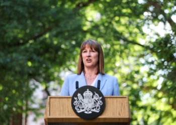 英國4月份公共財政赤字超出預期