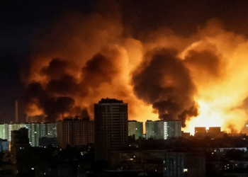 俄羅斯對烏克蘭發動戰爭中最大規模空襲，造成至少 12 人死亡