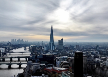 英國工業聯合會稱，英國服務業信心降至兩年半以來最低點