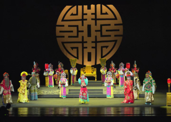 《李邇王》晉京展演記——當地方戲遇上莎士比亞:中國贛劇在中西對話中綻放文化新光芒