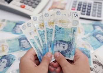 分析-隨著財政焦慮加劇，英國市場重新陷入困境