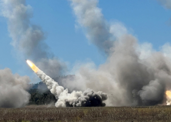 澳大利亞在與美國聯合軍演中首次發射HIMARS遠程火箭