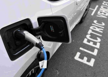 英國提供電動汽車折扣以提振需求