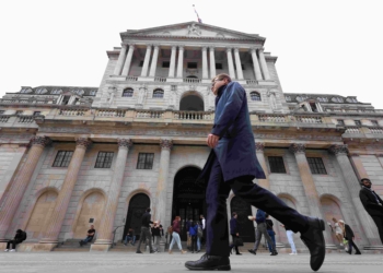 英國企業面臨困境，但價格壓力可能使英國央行保持警惕