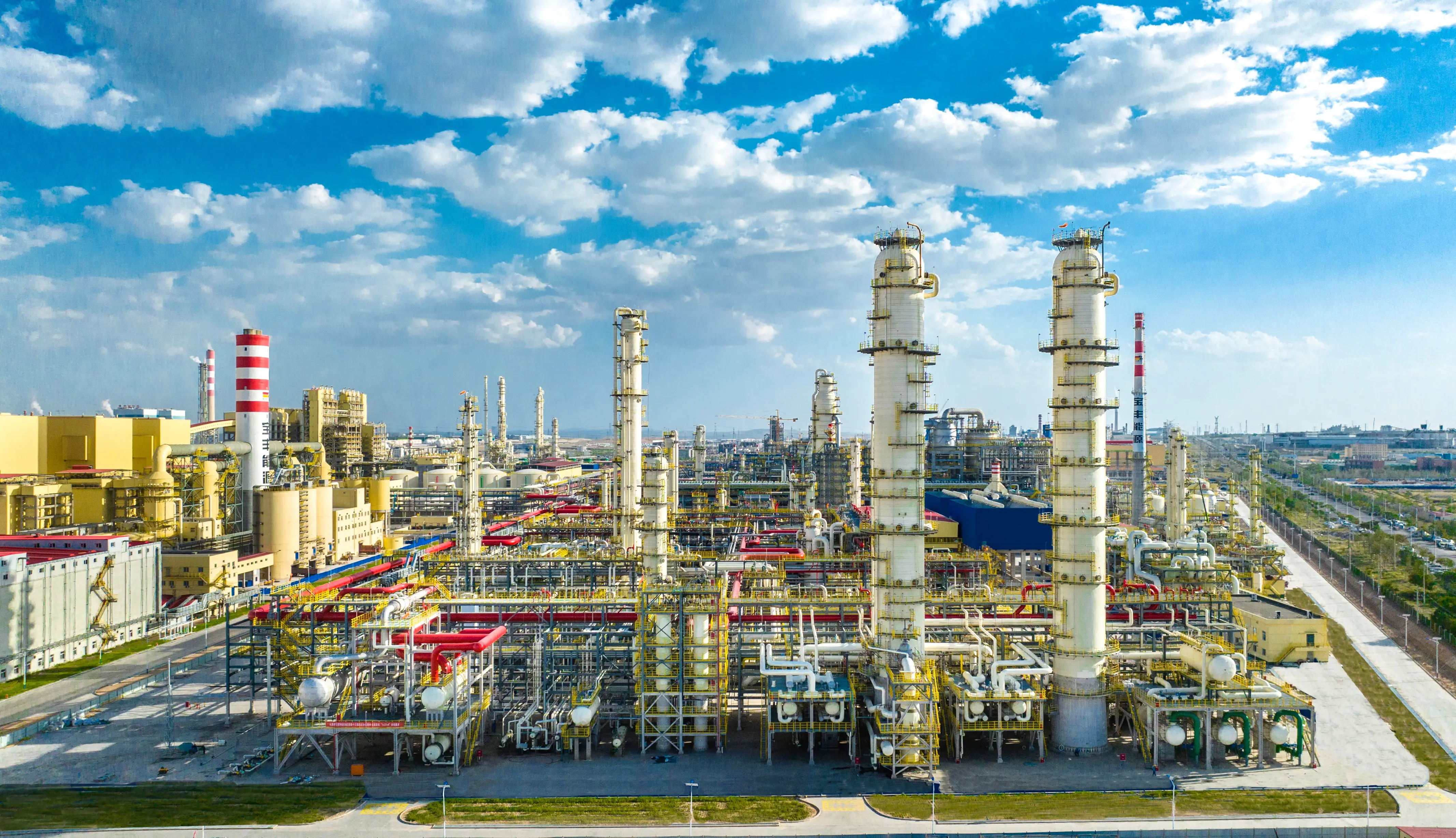 淨利增超73%、產量近乎翻番！寶豐能源交出史上最強業績