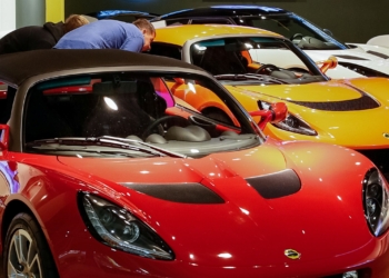 全球汽車行業不確定性加劇，蓮花汽車製造商將在英國裁員550人