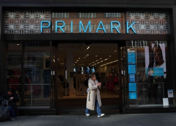 AB Foods警告稱，由於歐洲拖累，Primark銷售額下滑，股價暴跌