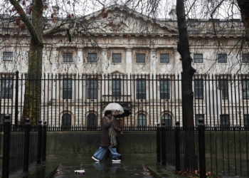 儘管存在間諜活動擔憂，英國仍批准中國計畫在倫敦建造大型使館