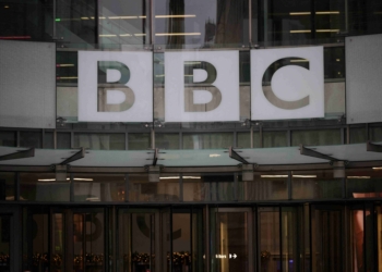 BBC稱應駁回特朗普10億美元的誹謗訴訟