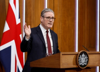 伊朗襲擊後 英國首相斯塔默向卡塔爾領導人保證英國將保持團結