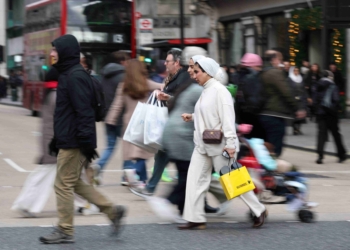 因伊朗戰爭擔憂，英國GfK消費者信心降至11個月低點