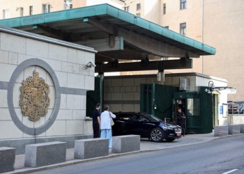 俄羅斯驅逐英國外交官 指控其從事經濟間諜活動