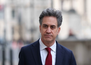 英國推動簽訂長期可再生能源合同以防範天然氣價格衝擊