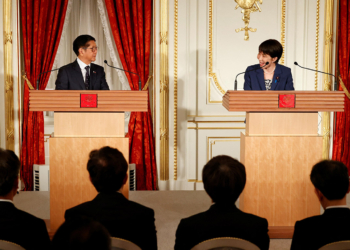 日本、菲律賓將商討情報共用協議以放寬武器出口限制