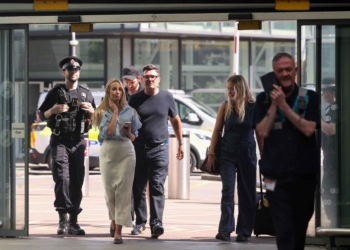 從幕後走向臺前，安迪·伯納姆有望成為英國下一任首相